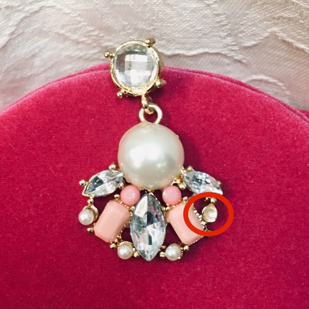 Silver & Pastel Pink Rhinestone Neckless - Picture 6 of 6